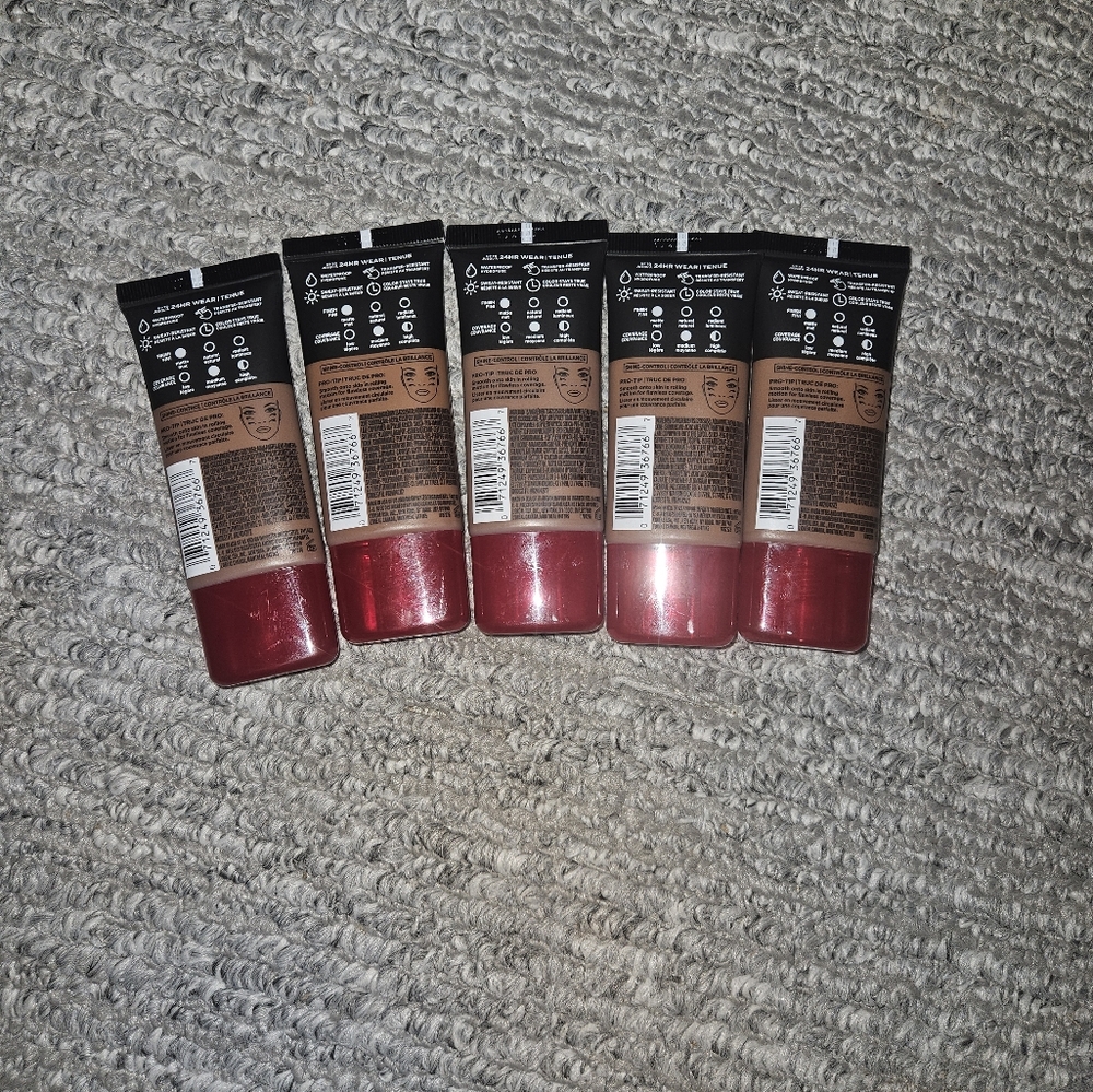 L'Oreal Infallible Pro-Matte Foundation Collection - Picture 2 of 2
